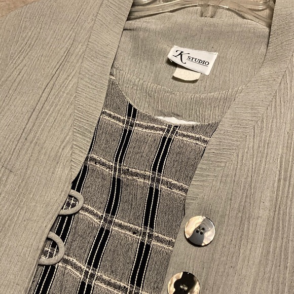 Vintage-late80’s-early90’s Jacket/tank, size M? - Picture 3 of 12